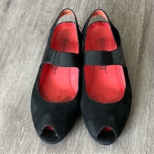 Pas De Rouge Slingback Mini Wedges